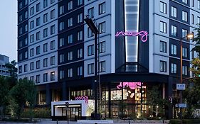 モクシー大阪新梅田